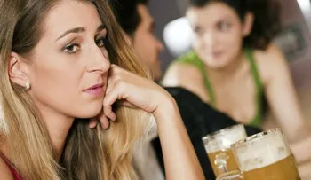 La soledad crónica es más peligrosa que el alcoholismo o la obesidad