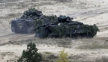 Stoltenberg: "Los ensayos militares de la OTAN son un aviso para cualquier enemigo, Rusia incluida"