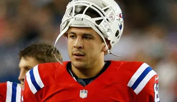 La gloria y la caída de Aaron Hernandez: la historia del exjugador de los Patriots