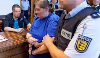 Condenan a pareja alemana por vender a su hijo a pedófilos en Internet