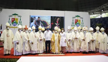 Presidente Abinader asiste a la ordenación del nuevo obispo de San Francisco de Macorís