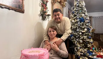 Mexicano de 56 años muere bajo custodia de ICE en Laredo, Texas; Sheinbaum exige esclarecer el caso y anuncia demanda