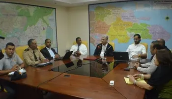 Comité de Emergencias de Obras Públicas en sesión permanente por Erika