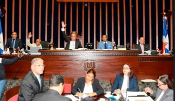 Senado aprueba proyecto de Partidos, Agrupaciones y Movimientos Políticos; pasa al Poder Ejecutivo