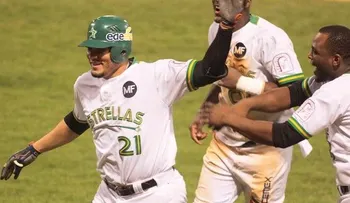 Estrellas derrotan Águilas y Gigantes se imponen a los Leones