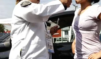EE.UU: Retiran cargos a mujer que conducía ebria porque su cuerpo produce alcohol