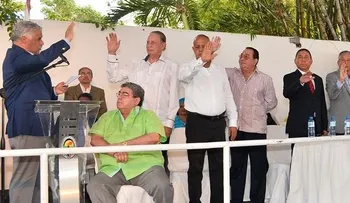 Vargas recibe a dirigentes que retornan al PRD