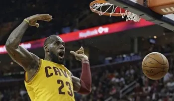 LeBron encesta 24 puntos avanza en lista mejores anotadores en la historia de la NBA