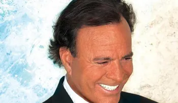 Fiscalía española respalda investigar a Julio Iglesias por presuntos abusos sexuales