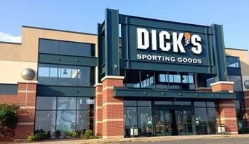 Dick;s Sporting Goods dejará de vender rifles parecidos a los de asalto