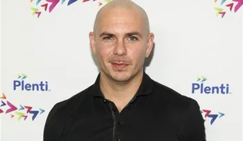 Pitbull y los Estefan a Festival de People en Español