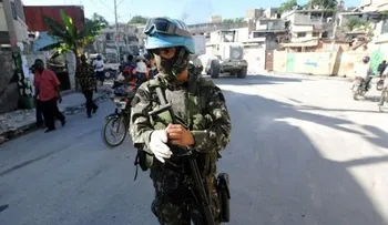 Militar chileno muere en medio de manifestación en Haití