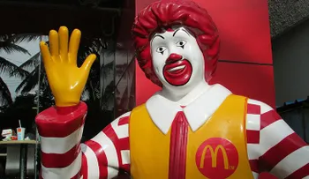 Tiembla McDonald s: Una franquicia lleva a la cadena ante los tribunales por incumplir el contrato