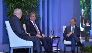 Leonel Fernández pone en circulación libro de discursos pronunciados en sus gobiernos