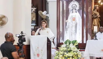 Raquel Peña asiste a celebraciones en el Santo Cerro por Día de las Mercedes