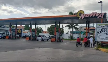 Autoridades indiferentes antes derrame de combustible de una Bomba de Los Tres Brazos