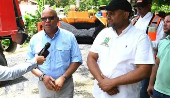 MOPC invierte RD$ 200 millones asfaltando calles de La Vega a través del Plan de Asfaltado Nacional