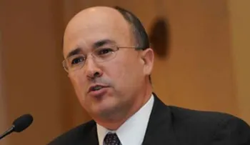 Procurador niega que esté estancada investigación sobre compra de tucanos