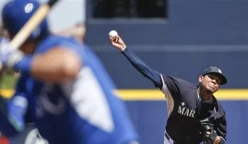 Resumen MLB: Félix Hernández lanza bien en derrota