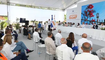 Presidente Abinader inaugura reconstrucción carretera Monte Cristi-Dajabón con una inversión de RD$300 millones