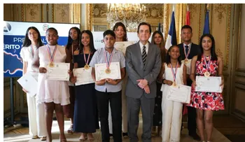 Embajada dominicana en España premia a estudiantes destacados