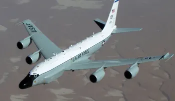 Avión de combate chino intercepta de forma insegura a uno de EE.UU.
