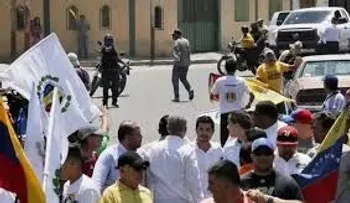 Varios heridos tras el ataque a una protesta de Guaidó, según la oposición