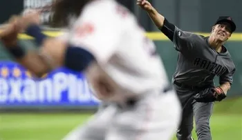 Zack Greinke poncha a 11 en triunfo sobre Astros