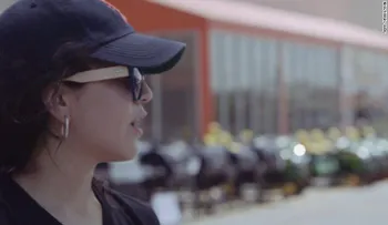 Conoce a la latina que hace campaña a favor de Donald Trump en la frontera