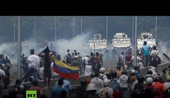 Tensión y enfrentamiento en las calles de Venezuela