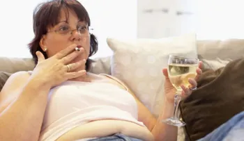¿Qué factores predisponen al cáncer en la mujer?