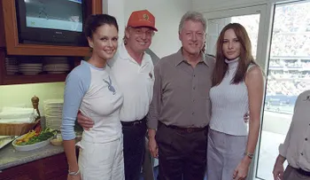Donal Trump y Bill Clinton eran grandes amigos: Revelan fotos inéditas 