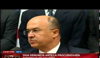 JCE y Migración entregan carné a primera depurada tras sentencia TC