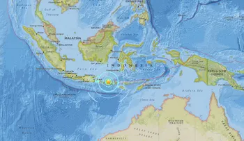 Sismo de 7,0 sacude Indonesia y alertan "posibilidad" de tsunami