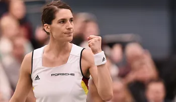 Disculpas por el canto del himno nacional de la era nazi en un partido de tenis