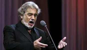  Plácido Domingo dirige Don Giovanni en el teatro donde fue estrenado en Praga 