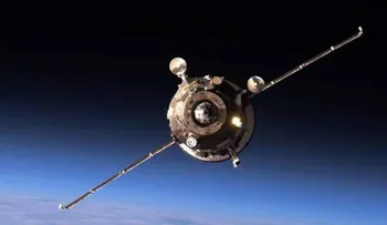 La nave espacial rusa Progress se estrella en Siberia (VIDEO)