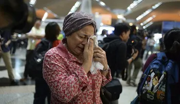 Mujer pierde parientes en los dos desastres aéreos de Malaysia Airlines 