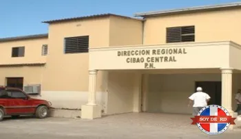 Hombre tirotea a hijo al confundirlo con ladrón 