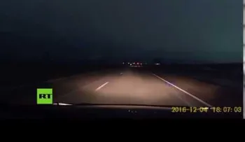 Rusia: Explosión de un meteorito ilumina el cielo de Siberia (VIDEO)