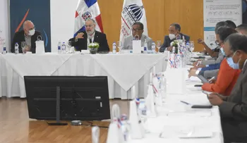 Ministerio de Economía realiza negociaciones para que el Banco Mundial apoye las reformas del Pacto del Agua 2021-2036