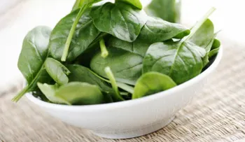 10 beneficios que desconocías de la espinaca