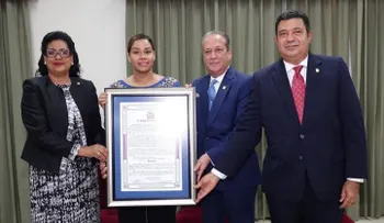 Senado reconoce a la maestra y chef internacional María Altagracia Marte