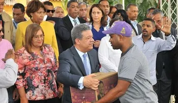 Leonel pide a República Dominicana ser optimista