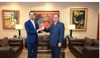 Valdez Albizu obtiene por cuarta vez el reconocimiento entre los mejores gobernadores de bancos centrales del mundo