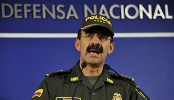 Renuncia director de la Policía de Colombia en medio de investigación por supuesto acoso sexual