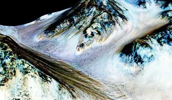 Nasa dice que Marte tiene agua en su superficie