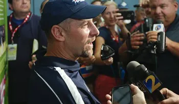 Smoltz: Una epidemia de cirugías Tommy John 