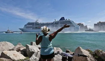 Primer crucero de Miami a La Habana llega a Cuba en décadas