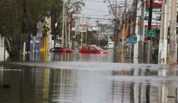 Puerto Rico tiene problemas para revisar las muertes por el huracán María: "Los cuerpos han sido enterrados"